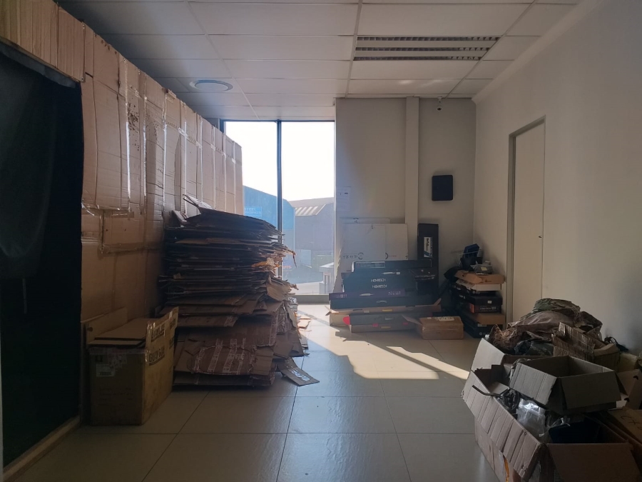 To Let Commercial Property for Rent in Stikland Industrial Western Cape